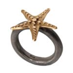 Starfish ring in 18K Gold and Oxidized Silver