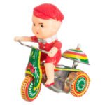 Κουρδιστό αγόρι που κάνει ποδήλατο με κουδούνι / Ringing Tricycle