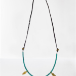 Κολιέ με Επιχρυσωμένα Ασημένια Ψαράκια και Τυρκουάζ Χάντρες