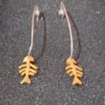 Κρεμαστά Σκουλαρίκια με Ψαροκόκκαλα από Επιχρυσωμένο Ασήμι