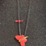 Κολιέ με Κόκκινη Πεταλούδα